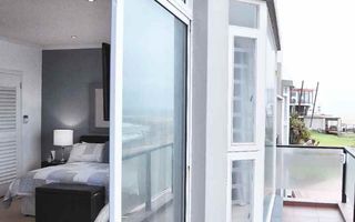 4 Bedroom House For Sale in Vogelstrand, Swakopmund