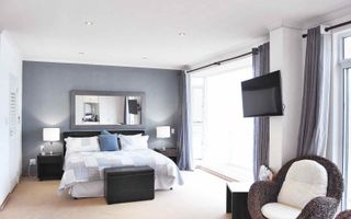 4 Bedroom House For Sale in Vogelstrand, Swakopmund