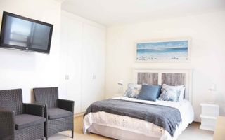 4 Bedroom House For Sale in Vogelstrand, Swakopmund