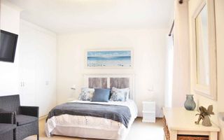 4 Bedroom House For Sale in Vogelstrand, Swakopmund