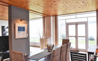 4 Bedroom House For Sale in Vogelstrand, Swakopmund