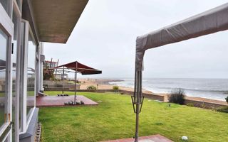 4 Bedroom House For Sale in Vogelstrand, Swakopmund