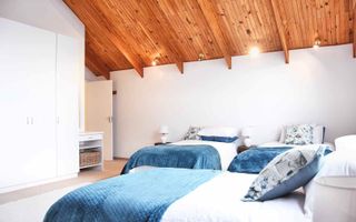 4 Bedroom House For Sale in Vogelstrand, Swakopmund