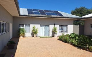 3 Bedroom Farm For Sale in Hochfeld