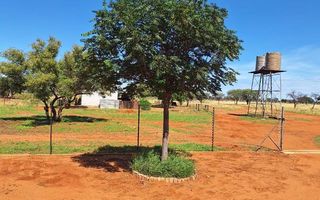 3 Bedroom Farm For Sale in Hochfeld