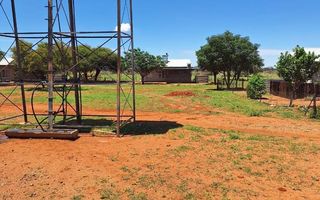 3 Bedroom Farm For Sale in Hochfeld