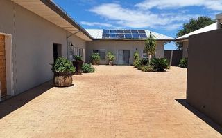 3 Bedroom Farm For Sale in Hochfeld