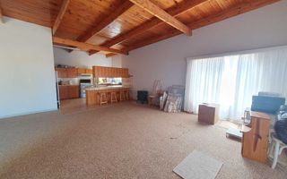 3 Bedroom House For Sale in Henties Bay Central, Henties Bay