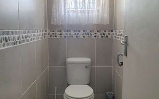 3 Bedroom House For Sale in Henties Bay Central, Henties Bay