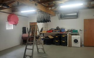 3 Bedroom House For Sale in Henties Bay Central