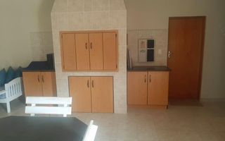 3 Bedroom House For Sale in Henties Bay Central