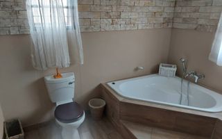 3 Bedroom House For Sale in Oshakati