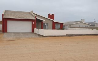 2 Bedroom House For Sale in Sunbay