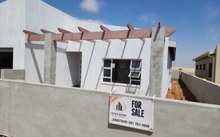 3 Bedroom House For Sale in Sunbay, Henties Bay
