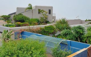 8 Bedroom House For Sale in Vogelstrand