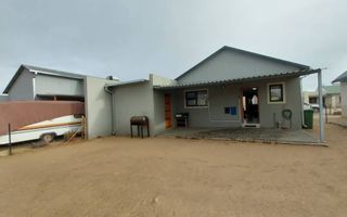 2 Bedroom House For Sale in Osona Village