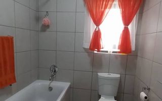 2 Bedroom House For Sale in Osona Village