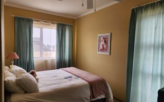 3 Bedroom House For Sale in Henties Bay Central, Henties Bay