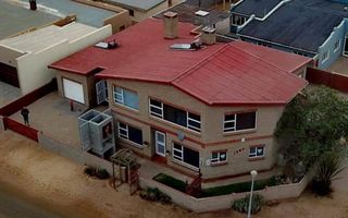 5 Bedroom House For Sale in Noord Duin