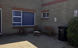 5 Bedroom House For Sale in Noord Duin