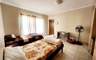 3 Bedroom House For Sale in Sunbay