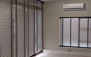 Office / Retail / Mixed Use For Sale in Eros