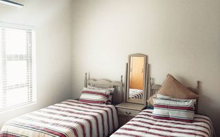 4 Bedroom House For Sale in Henties Bay Central, Henties Bay