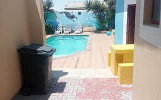 6 Bedroom House For Sale in Walvis Bay Central