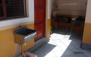 6 Bedroom House For Sale in Walvis Bay Central