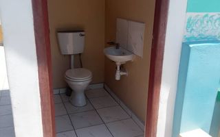 6 Bedroom House For Sale in Walvis Bay Central