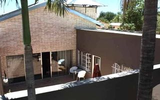 6 Bedroom House For Sale in Otjiwarongo