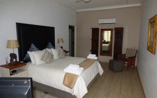 6 Bedroom House For Sale in Otjiwarongo