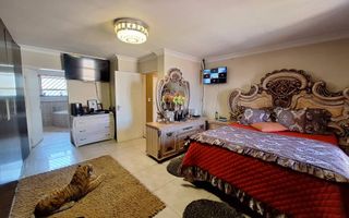 3 Bedroom House For Sale in Dorado Park