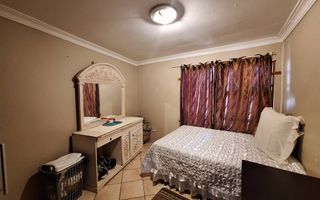 3 Bedroom House For Sale in Dorado Park