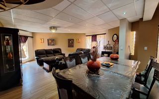 3 Bedroom House For Sale in Dorado Park