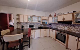 3 Bedroom House For Sale in Dorado Park