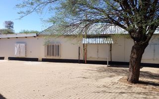 House For Sale in Brakwater