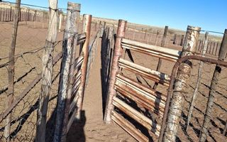 5 Bedroom Farm For Sale in Kalkrand