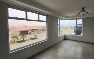 4 Bedroom House For Sale in Sunbay, Henties Bay