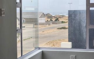 4 Bedroom House For Sale in Sunbay, Henties Bay