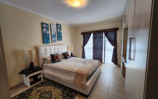 3 Bedroom House For Sale in Henties Bay Central
