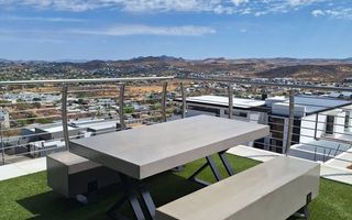 3 Bedroom House For Sale in Kleine Kuppe