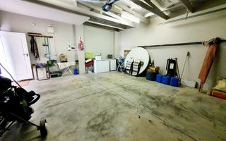 3 Bedroom House For Sale in Henties Bay Central