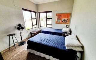 3 Bedroom House For Sale in Henties Bay Central