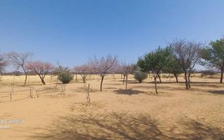 5 Bedroom Small Holding / Plot For Sale in Windhoek South, W...