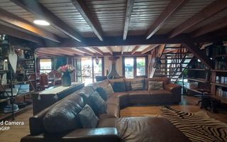 5 Bedroom Small Holding / Plot For Sale in Windhoek South, W...