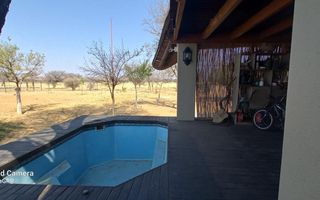 5 Bedroom Small Holding / Plot For Sale in Windhoek South, W...
