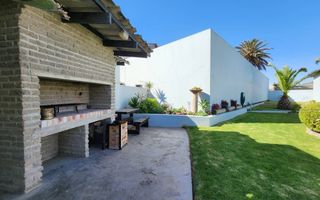 20 Bedroom Hospitality For Sale in Henties Bay Central, Hent...