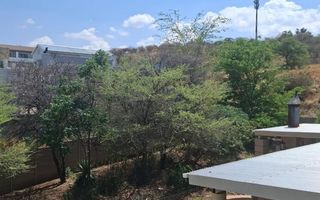 5 Bedroom House For Sale in Suiderhof, Windhoek