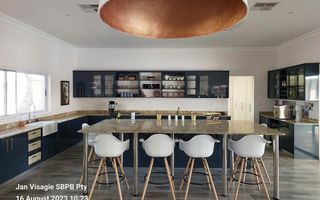 6 Bedroom Small Holding / Plot For Sale in Omaruru